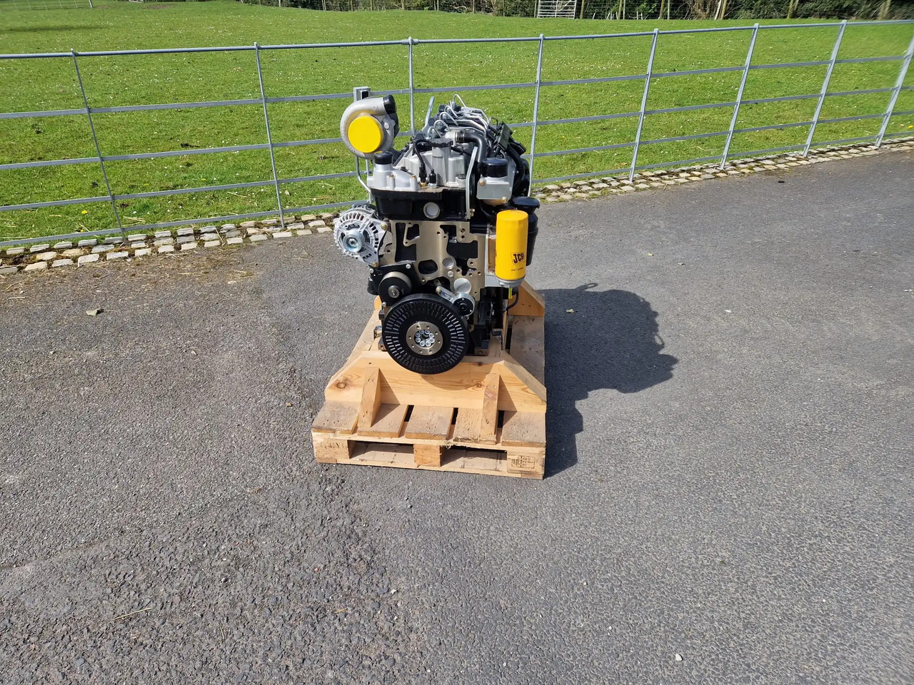 JCB 672 engine 320/40970 Tier 2 - Κινητήρας για Κατασκευή μηχανήματα: φωτογραφία 2 JCB 672 engine 320/40970 Tier 2 - Κινητήρας για Κατασκευή μηχανήματα: φωτογραφία 2