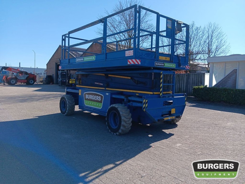 HOLLANDLIFT Q-135EL24 - Ψαλιδωτό ανυψωτικό: φωτογραφία 3 HOLLANDLIFT Q-135EL24 - Ψαλιδωτό ανυψωτικό: φωτογραφία 3