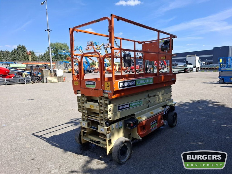 JLG 3246ES - Ψαλιδωτό ανυψωτικό: φωτογραφία 3 JLG 3246ES - Ψαλιδωτό ανυψωτικό: φωτογραφία 3