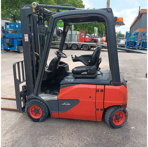 Linde E16P - Ηλεκτροκίνητο περονοφόρο: φωτογραφία 5 Linde E16P - Ηλεκτροκίνητο περονοφόρο: φωτογραφία 5