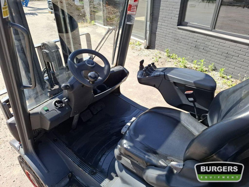 Linde H25T - Υγραεριοκίνητο περονοφόρο: φωτογραφία 5 Linde H25T - Υγραεριοκίνητο περονοφόρο: φωτογραφία 5