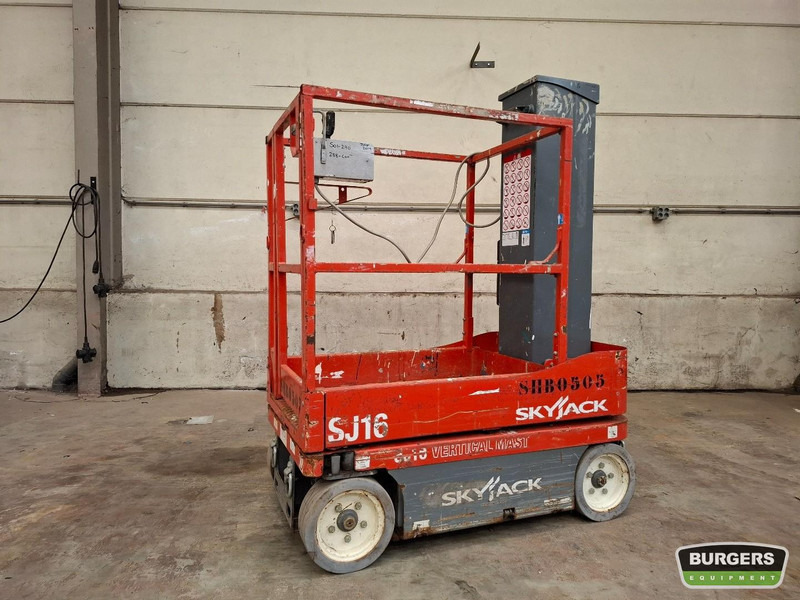 Skyjack SJ16 - Πλατφόρμα εναέρια: φωτογραφία 1 Skyjack SJ16 - Πλατφόρμα εναέρια: φωτογραφία 1