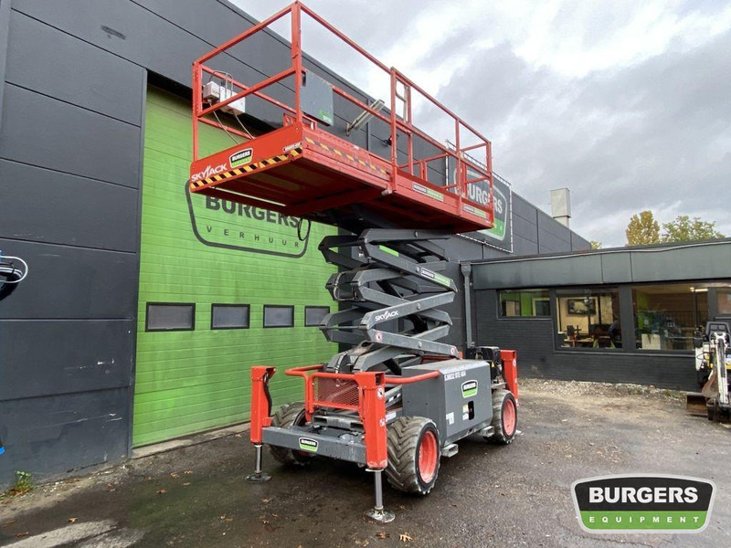 Skyjack SJ6832 RTE - Ψαλιδωτό ανυψωτικό: φωτογραφία 3 Skyjack SJ6832 RTE - Ψαλιδωτό ανυψωτικό: φωτογραφία 3