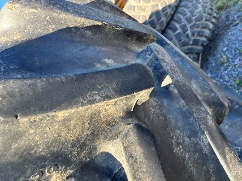 Goodyear 620/70R42 till New Holland / Ford 8670  - Ελαστικό για Γεωργικά μηχανήματα: φωτογραφία 3 Goodyear 620/70R42 till New Holland / Ford 8670  - Ελαστικό για Γεωργικά μηχανήματα: φωτογραφία 3