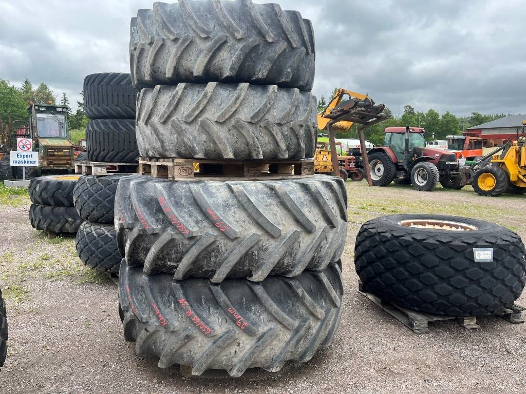 Kleber 650/65R38 540/65R28 till New Holland M160 - Ελαστικό για Γεωργικά μηχανήματα: φωτογραφία 1 Kleber 650/65R38 540/65R28 till New Holland M160 - Ελαστικό για Γεωργικά μηχανήματα: φωτογραφία 1