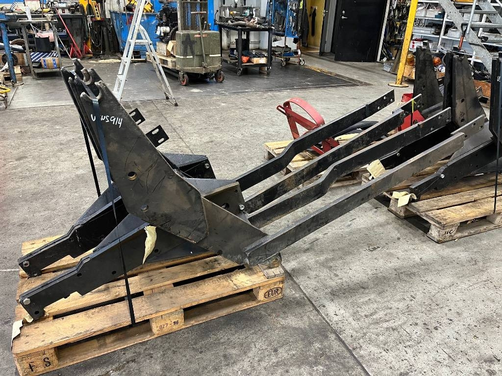 Lastarfäste Trima till Ursus Zetor - Φορτωτησ για τρακτερ: φωτογραφία 1 Lastarfäste Trima till Ursus Zetor - Φορτωτησ για τρακτερ: φωτογραφία 1