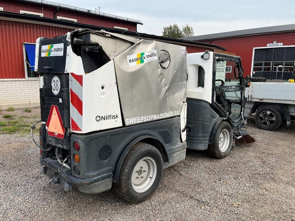 Nilfisk 3500 City Ranger Dismantled: only spare parts - Σάρωθρο δρόμων: φωτογραφία 2 Nilfisk 3500 City Ranger Dismantled: only spare parts - Σάρωθρο δρόμων: φωτογραφία 2