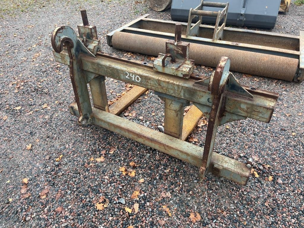 Pallgafflar / Forks Volvo Stora Bm fästet - Πιρούνες για Κατασκευή μηχανήματα: φωτογραφία 2 Pallgafflar / Forks Volvo Stora Bm fästet - Πιρούνες για Κατασκευή μηχανήματα: φωτογραφία 2