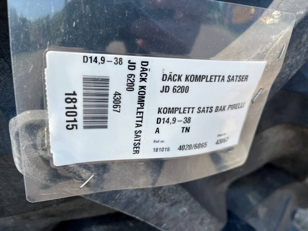 Pirelli 14,9R38 till John Deere - Ελαστικό για Γεωργικά μηχανήματα: φωτογραφία 2 Pirelli 14,9R38 till John Deere - Ελαστικό για Γεωργικά μηχανήματα: φωτογραφία 2