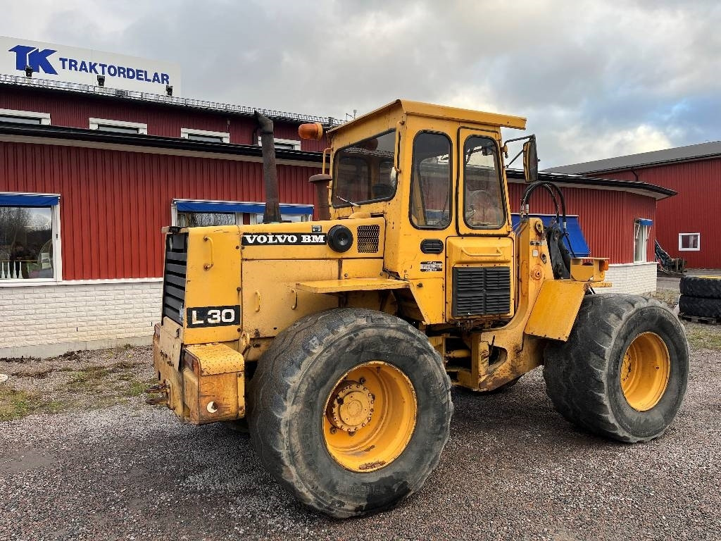 Volvo BM L 30 Dismantled. Only spare parts - Ελαστιχοφόρος φορτωτής: φωτογραφία 2 Volvo BM L 30 Dismantled. Only spare parts - Ελαστιχοφόρος φορτωτής: φωτογραφία 2