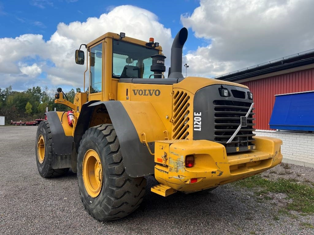 Volvo L 120 E - Ελαστιχοφόρος φορτωτής: φωτογραφία 3 Volvo L 120 E - Ελαστιχοφόρος φορτωτής: φωτογραφία 3