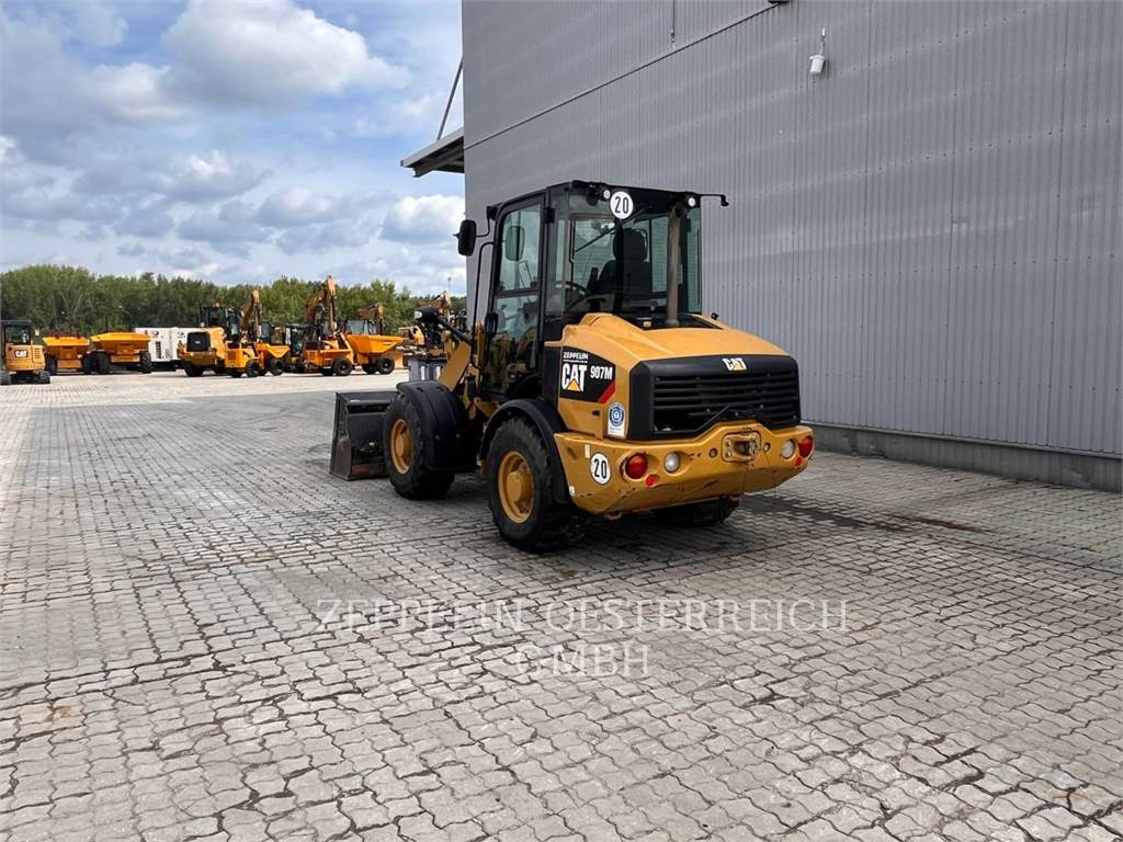 CAT 907M - Ελαστιχοφόρος φορτωτής: φωτογραφία 4 CAT 907M - Ελαστιχοφόρος φορτωτής: φωτογραφία 4
