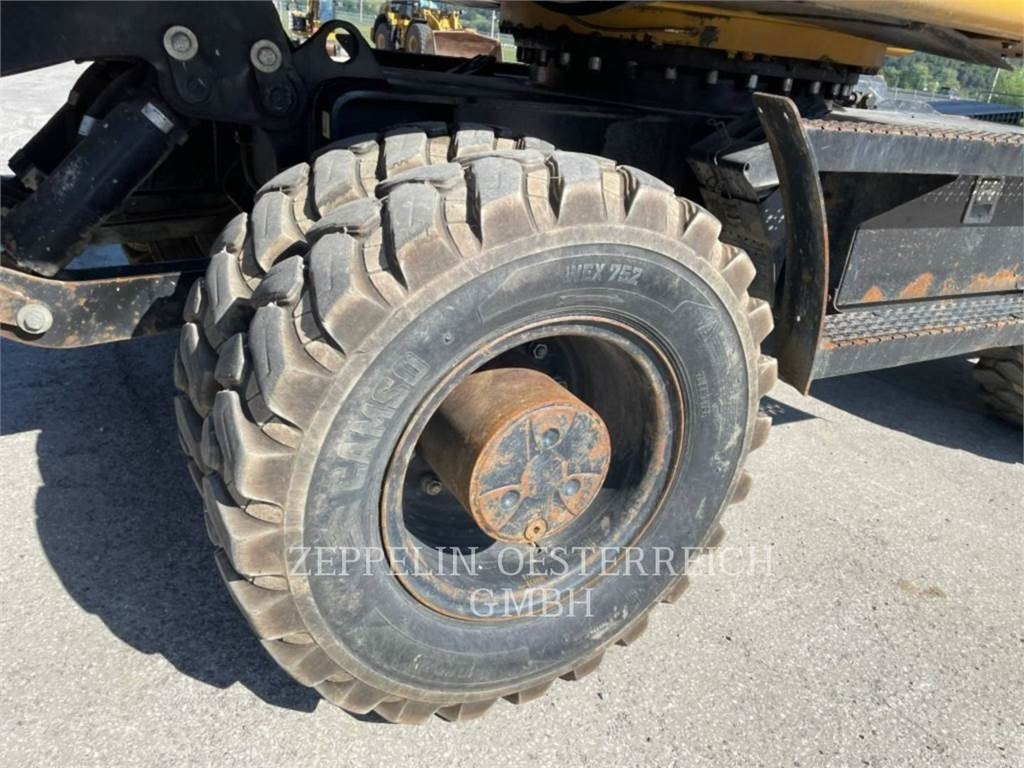 Τροχοφόρος εκσκαφέας CAT M316D: φωτογραφία 10 Τροχοφόρος εκσκαφέας CAT M316D: φωτογραφία 10