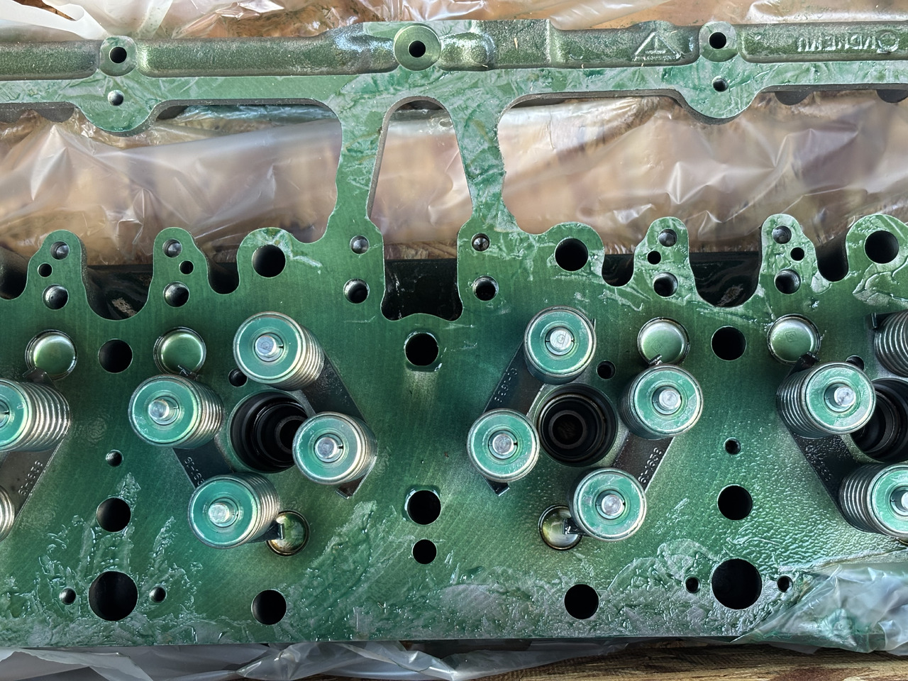 CAT Caterpillar C12 - głowica silnika kompletna NOWA 148-2134 3176C 3196 - Κινητήρας και ανταλλακτικά για Κατασκευή μηχανήματα: φωτογραφία 3 CAT Caterpillar C12 - głowica silnika kompletna NOWA 148-2134 3176C 3196 - Κινητήρας και ανταλλακτικά για Κατασκευή μηχανήματα: φωτογραφία 3