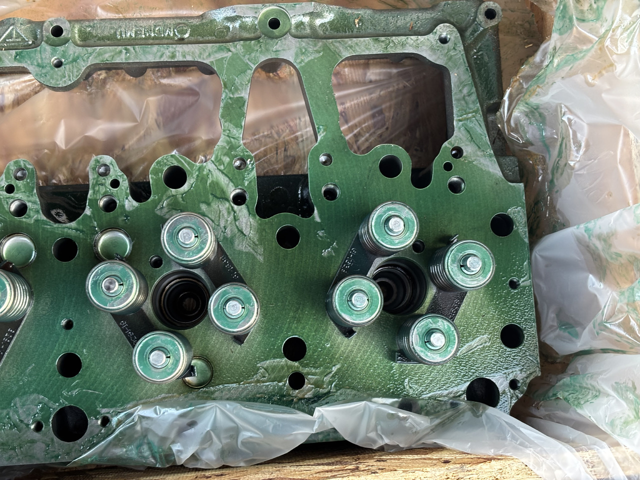 CAT Caterpillar C12 - głowica silnika kompletna NOWA 148-2134 3176C 3196 - Κινητήρας και ανταλλακτικά για Κατασκευή μηχανήματα: φωτογραφία 4 CAT Caterpillar C12 - głowica silnika kompletna NOWA 148-2134 3176C 3196 - Κινητήρας και ανταλλακτικά για Κατασκευή μηχανήματα: φωτογραφία 4