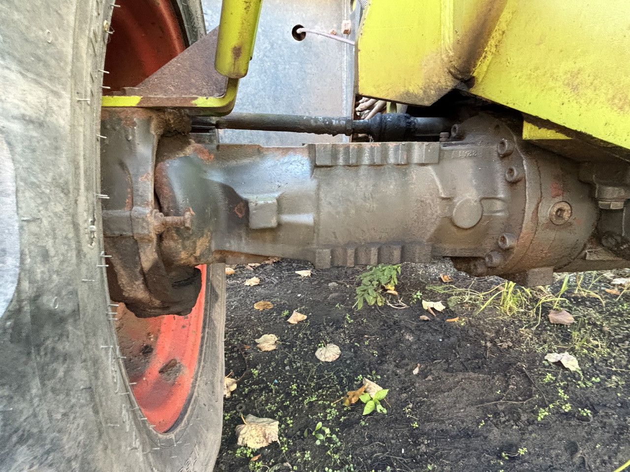 CLAAS Targo K70 Piasta Tylna Koła Kompletna 0011712880 6000103366 6000103357 - Πλήμνης για Γεωργικά μηχανήματα: φωτογραφία 1 CLAAS Targo K70 Piasta Tylna Koła Kompletna 0011712880 6000103366 6000103357 - Πλήμνης για Γεωργικά μηχανήματα: φωτογραφία 1