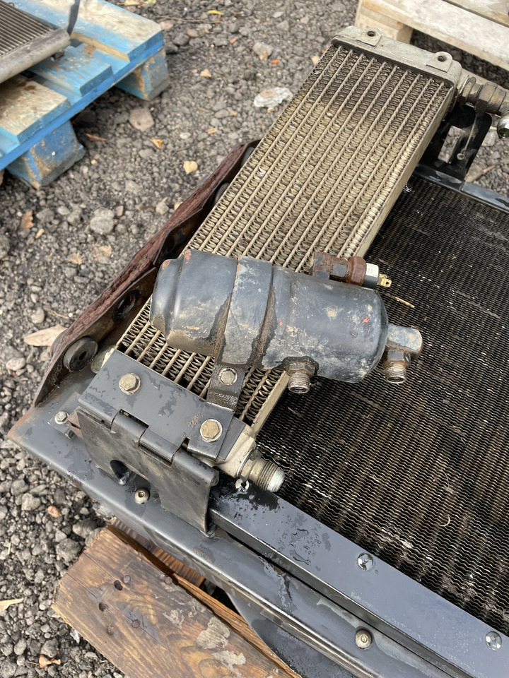 Claas Ares - chłodnica wody - Ψυγείο λαδιού για Κατασκευή μηχανήματα: φωτογραφία 3 Claas Ares - chłodnica wody - Ψυγείο λαδιού για Κατασκευή μηχανήματα: φωτογραφία 3