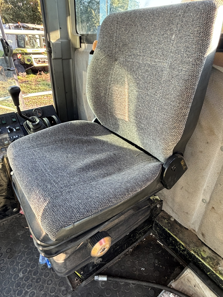 Claas Jaguar 800 820 840 860 880 Siedzenie Fotel Kierowcy - Kάθισμα για Γεωργικά μηχανήματα: φωτογραφία 1 Claas Jaguar 800 820 840 860 880 Siedzenie Fotel Kierowcy - Kάθισμα για Γεωργικά μηχανήματα: φωτογραφία 1