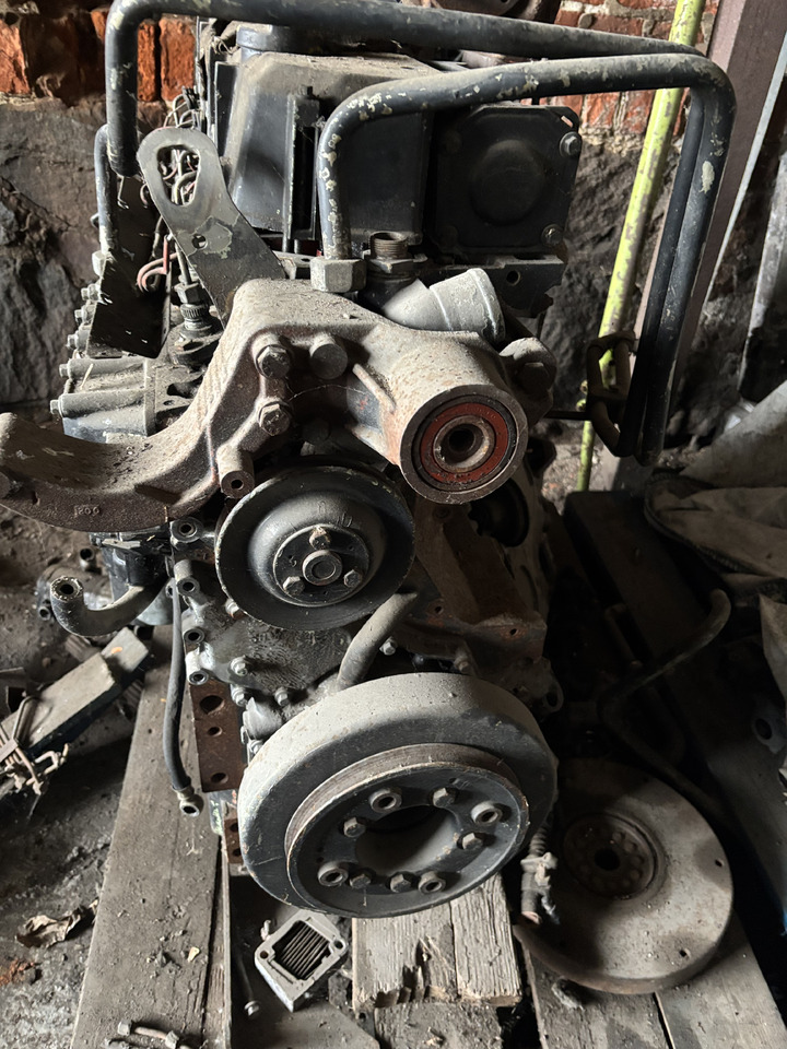 Deutz BF6M1013E Silnik Blok Pokrywa Obudowa Koło Zamachowe Miska Olejowa CZĘŚCI - Σφόνδυλος για Γεωργικά μηχανήματα: φωτογραφία 3 Deutz BF6M1013E Silnik Blok Pokrywa Obudowa Koło Zamachowe Miska Olejowa CZĘŚCI - Σφόνδυλος για Γεωργικά μηχανήματα: φωτογραφία 3