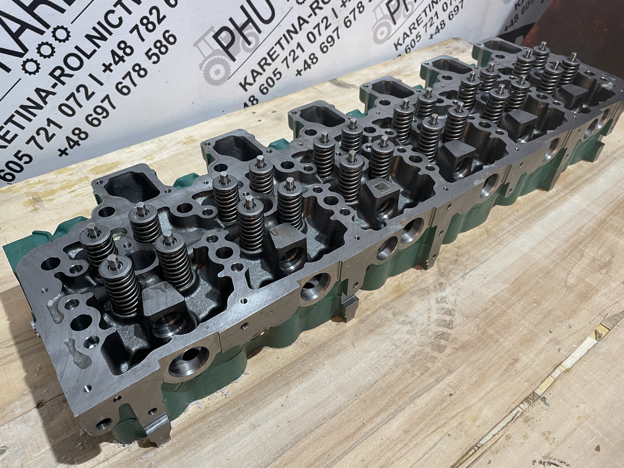 Deutz TCD2013L64V TCD2013L064V TCD2013 - głowica cylindrów kompletna NOWA 04900635 - Κυλινδροκεφαλή για Γεωργικά μηχανήματα: φωτογραφία 2 Deutz TCD2013L64V TCD2013L064V TCD2013 - głowica cylindrów kompletna NOWA 04900635 - Κυλινδροκεφαλή για Γεωργικά μηχανήματα: φωτογραφία 2