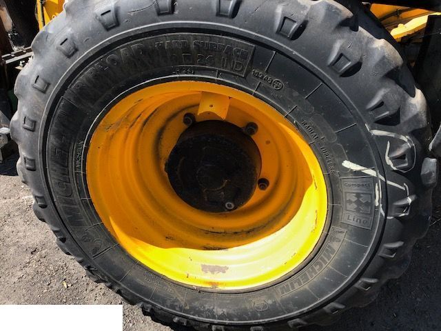 Felgi Jcb 16x24 - Ζάντα για Ανυψωτικό μηχάνημα: φωτογραφία 2 Felgi Jcb 16x24 - Ζάντα για Ανυψωτικό μηχάνημα: φωτογραφία 2
