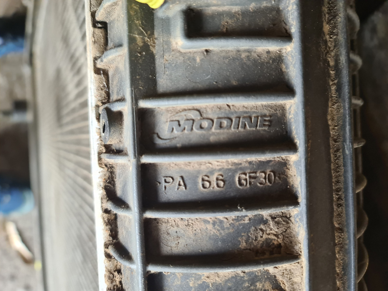 Fendt 936 S4 Chłodnica MODINE PA 6.6 GF30 - Ψυγείο αυτοκίνητο για Γεωργικά μηχανήματα: φωτογραφία 2 Fendt 936 S4 Chłodnica MODINE PA 6.6 GF30 - Ψυγείο αυτοκίνητο για Γεωργικά μηχανήματα: φωτογραφία 2