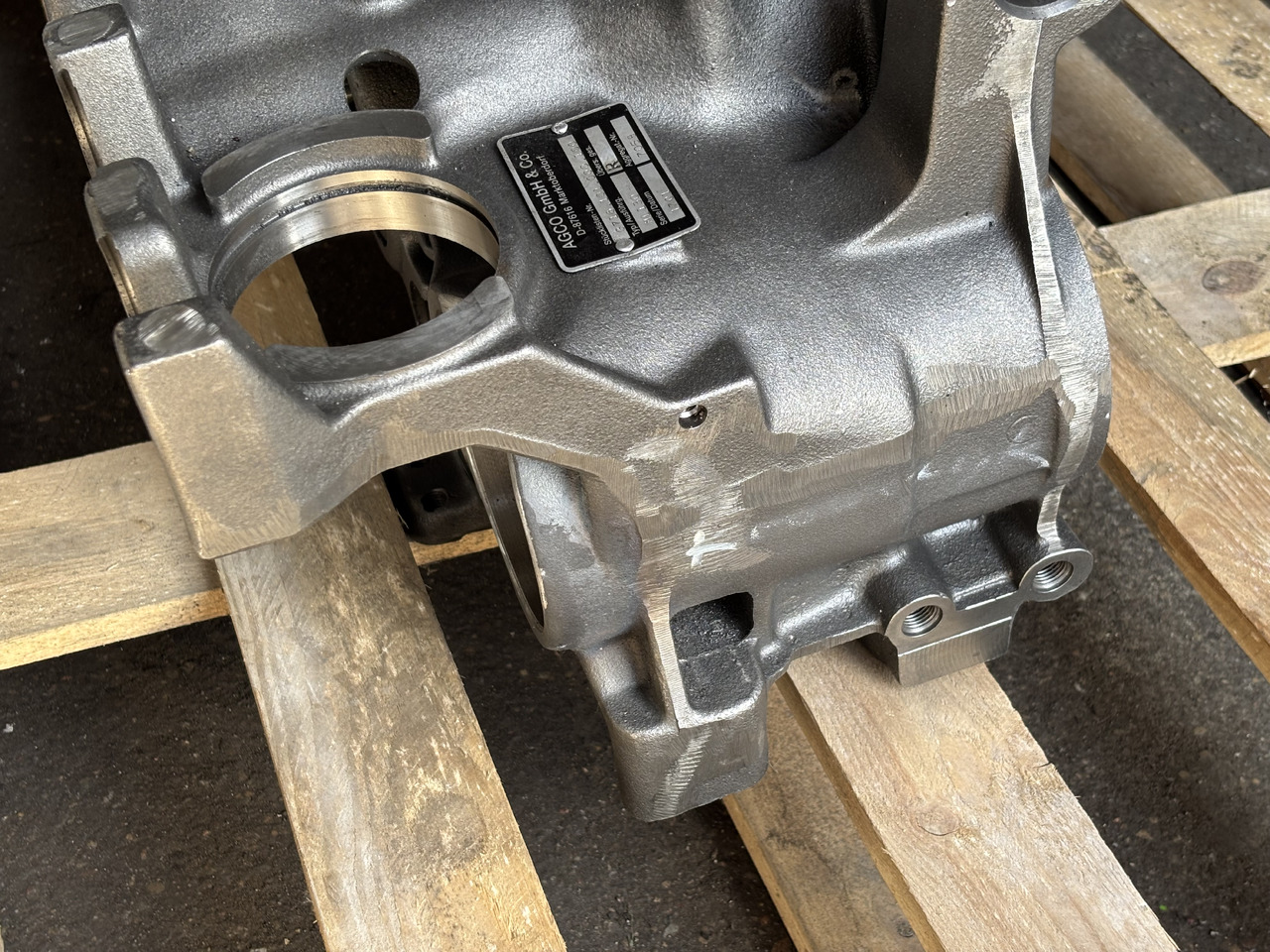 Fendt Obudowa Skrzyni Vario ML130 ML160 M716101081120 G716101000100 - Κινητήρας και ανταλλακτικά για Γεωργικά μηχανήματα: φωτογραφία 5 Fendt Obudowa Skrzyni Vario ML130 ML160 M716101081120 G716101000100 - Κινητήρας και ανταλλακτικά για Γεωργικά μηχανήματα: φωτογραφία 5