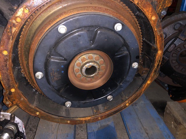JCB 531-70 | 541-70 - Tłumik Drgań Sprzęgło - Συμπλέκτης και ανταλλακτικά για Γεωργικά μηχανήματα: φωτογραφία 1 JCB 531-70 | 541-70 - Tłumik Drgań Sprzęgło - Συμπλέκτης και ανταλλακτικά για Γεωργικά μηχανήματα: φωτογραφία 1