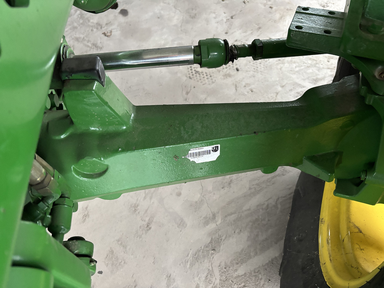 John Deere 6510, 6610 Most Obudowa Wału Przednia Lewa AL116584 - Εμπρός άξονας για Γεωργικά μηχανήματα: φωτογραφία 2 John Deere 6510, 6610 Most Obudowa Wału Przednia Lewa AL116584 - Εμπρός άξονας για Γεωργικά μηχανήματα: φωτογραφία 2