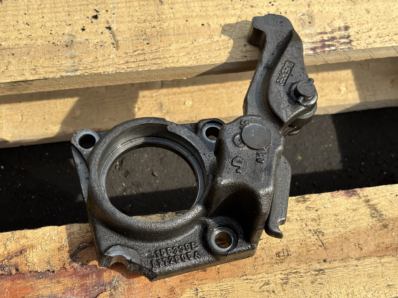 John Deere 6630 Obudowa łożyska Zapadka L215006   L202557 - Ανταλλακτικά συστήματος κύλισης για Γεωργικά μηχανήματα: φωτογραφία 1 John Deere 6630 Obudowa łożyska Zapadka L215006   L202557 - Ανταλλακτικά συστήματος κύλισης για Γεωργικά μηχανήματα: φωτογραφία 1