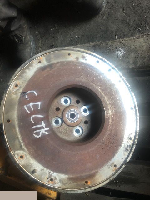 John Deere R502857 - Koło Zamachowe - Σφόνδυλος για Γεωργικά μηχανήματα: φωτογραφία 2 John Deere R502857 - Koło Zamachowe - Σφόνδυλος για Γεωργικά μηχανήματα: φωτογραφία 2