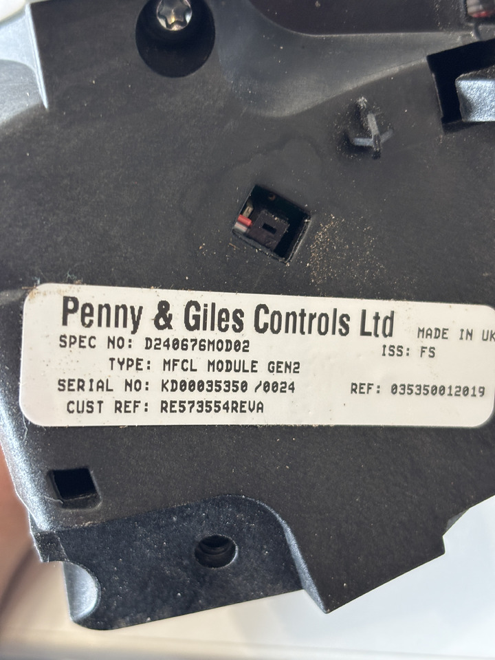 John Deere seria 6000 7000 8000 R - joystick 5-funkcyjny CommandARM RE573554 - Λεβιές ταχύτητων για Γεωργικά μηχανήματα: φωτογραφία 5 John Deere seria 6000 7000 8000 R - joystick 5-funkcyjny CommandARM RE573554 - Λεβιές ταχύτητων για Γεωργικά μηχανήματα: φωτογραφία 5