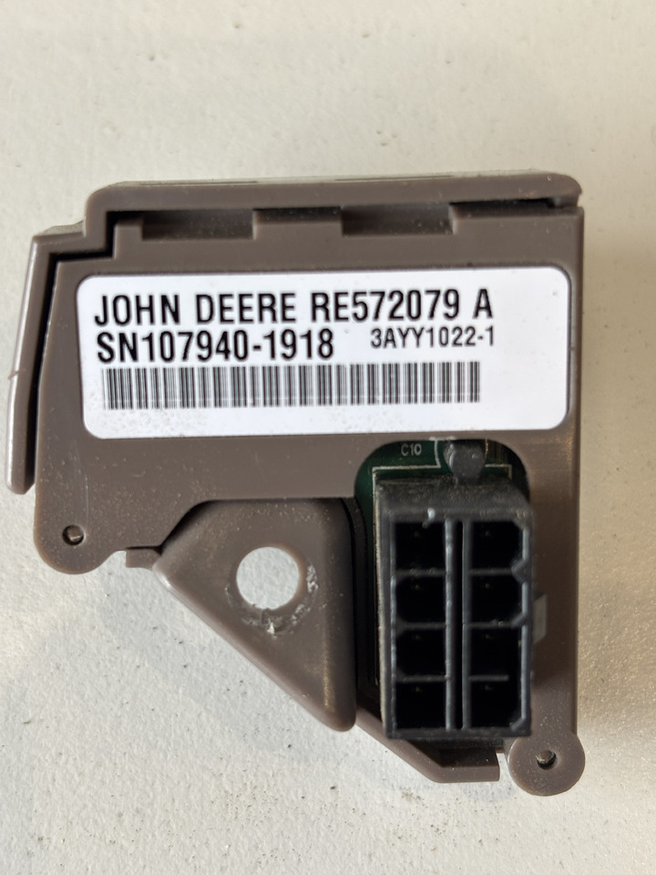 John Deere seria 6000 7000 8000 R - przycisk sterowania SCV RE572079 - Ανταλλακτικό για Γεωργικά μηχανήματα: φωτογραφία 2 John Deere seria 6000 7000 8000 R - przycisk sterowania SCV RE572079 - Ανταλλακτικό για Γεωργικά μηχανήματα: φωτογραφία 2
