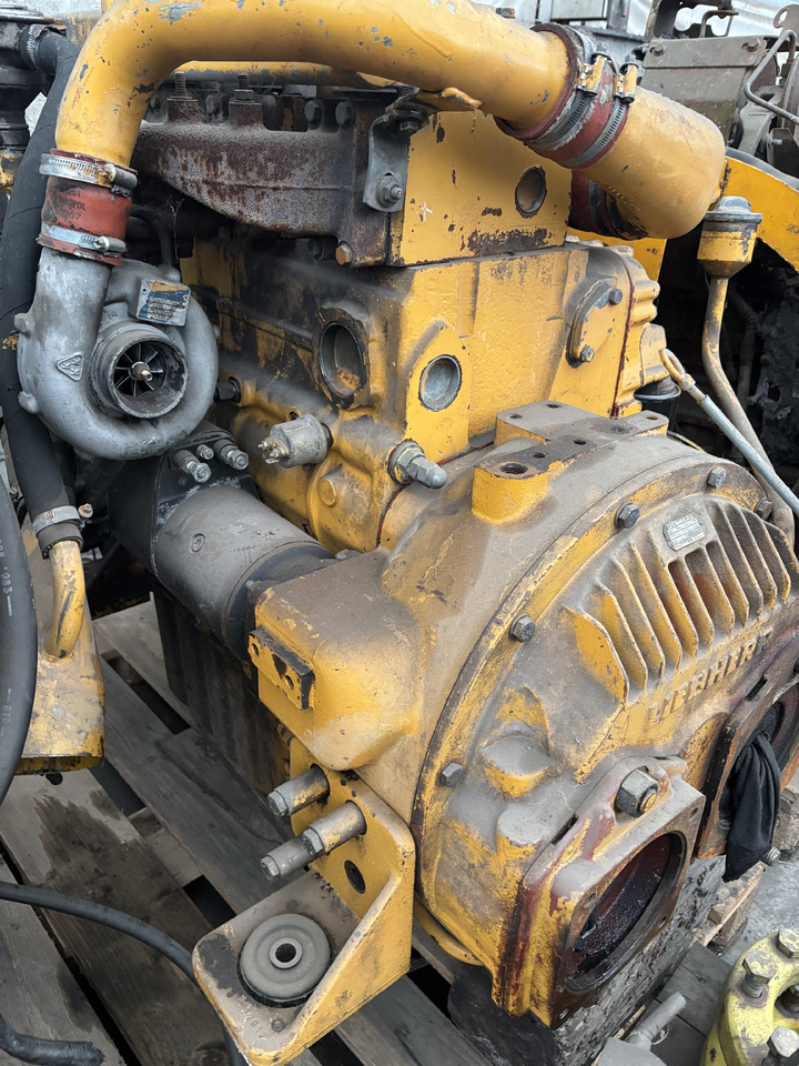 Liebherr D904T D 904 T Silnik Kompletny Blok Koło Zamachowe Wał Korbowy Pokrywa Miska CZĘŚCI - Σφόνδυλος για Γεωργικά μηχανήματα: φωτογραφία 5 Liebherr D904T D 904 T Silnik Kompletny Blok Koło Zamachowe Wał Korbowy Pokrywa Miska CZĘŚCI - Σφόνδυλος για Γεωργικά μηχανήματα: φωτογραφία 5