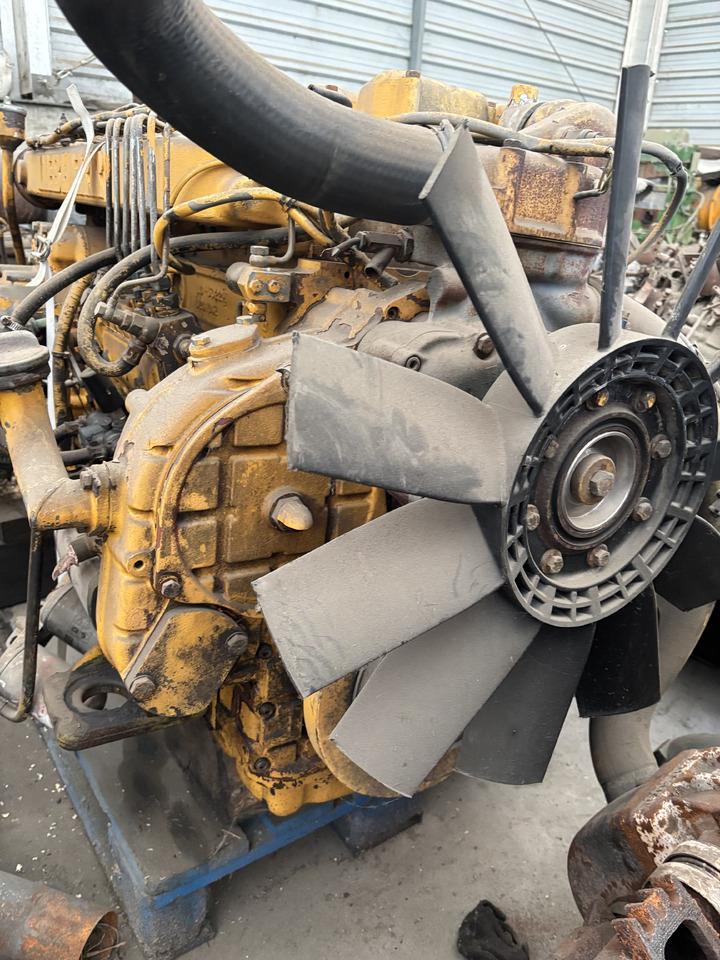 Liebherr D906TB D 904 TB Silnik Kompletny Blok Koło Zamachowe Wał Korbowy Pokrywa Miska CZĘŚCI - Σφόνδυλος για Γεωργικά μηχανήματα: φωτογραφία 4 Liebherr D906TB D 904 TB Silnik Kompletny Blok Koło Zamachowe Wał Korbowy Pokrywa Miska CZĘŚCI - Σφόνδυλος για Γεωργικά μηχανήματα: φωτογραφία 4