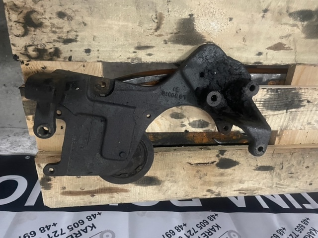 Liebherr D926 przystawka alternatora klimatyzacji L08331C , LO8331C - Σύστημα ψύξης για Κατασκευή μηχανήματα: φωτογραφία 3 Liebherr D926 przystawka alternatora klimatyzacji L08331C , LO8331C - Σύστημα ψύξης για Κατασκευή μηχανήματα: φωτογραφία 3