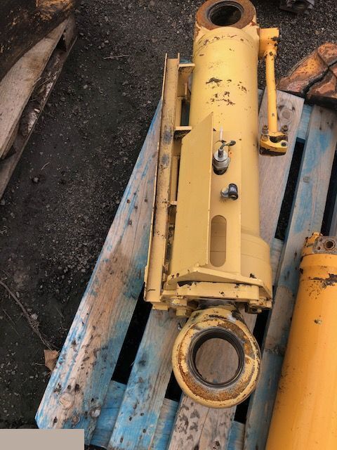 Liebherr L564 - Siłownik Wychyłu - Υδραυλικός κύλινδρος για Κατασκευή μηχανήματα: φωτογραφία 4 Liebherr L564 - Siłownik Wychyłu - Υδραυλικός κύλινδρος για Κατασκευή μηχανήματα: φωτογραφία 4