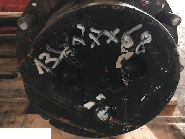 Manitou 845 - CZĘŚCI - Zwrotnica Most Zwolnica Dyfer - Ακραξόνιο για Γεωργικά μηχανήματα: φωτογραφία 1 Manitou 845 - CZĘŚCI - Zwrotnica Most Zwolnica Dyfer - Ακραξόνιο για Γεωργικά μηχανήματα: φωτογραφία 1