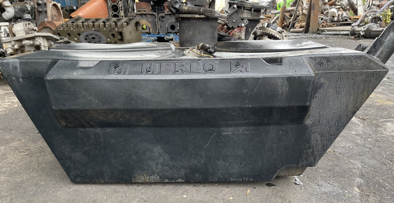 Merlo-zbiornik paliwa 40.7 - Ρεζερβουάρ καυσίμου για Τηλεσκοπικός φορτωτής: φωτογραφία 1 Merlo-zbiornik paliwa 40.7 - Ρεζερβουάρ καυσίμου για Τηλεσκοπικός φορτωτής: φωτογραφία 1