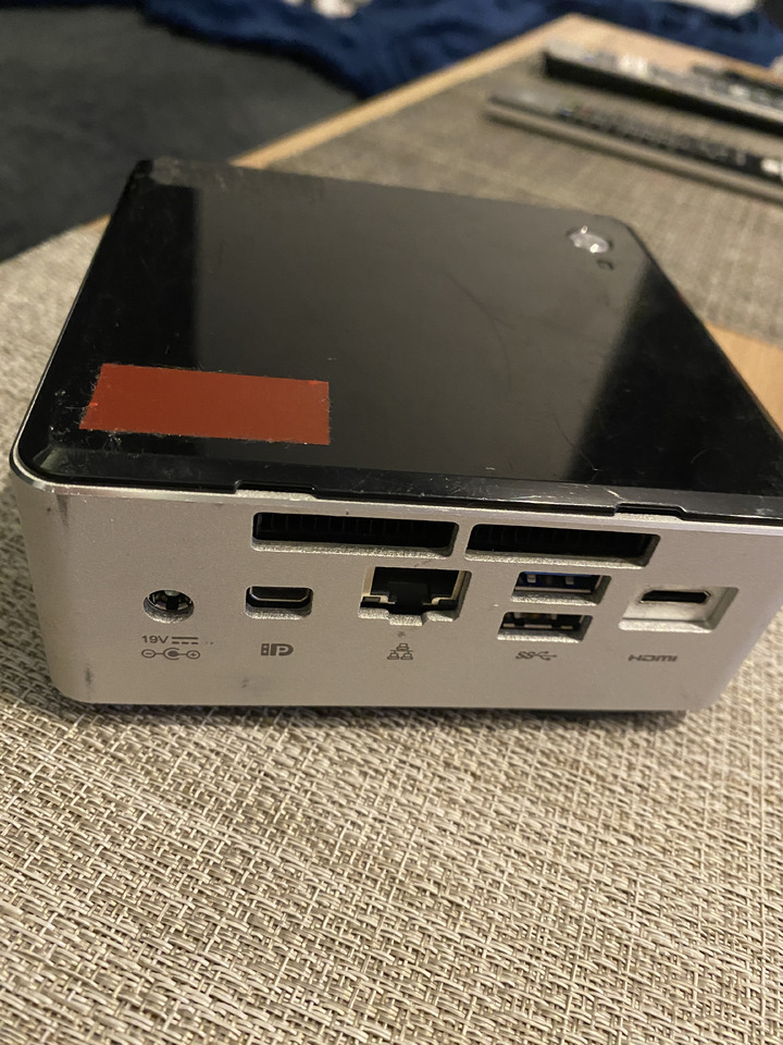 Mikrokomputer Mini PC Intel NUC5i5RYH - Εργαλείο/ Εξοπλισμός: φωτογραφία 2 Mikrokomputer Mini PC Intel NUC5i5RYH - Εργαλείο/ Εξοπλισμός: φωτογραφία 2
