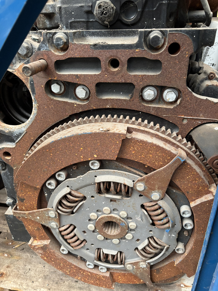 New Holland Case Iveco JCB CNH F4DFE4133 F4DFE4133*B00 Silnik CZĘŚCI - Κινητήρας και ανταλλακτικά για Γεωργικά μηχανήματα: φωτογραφία 3 New Holland Case Iveco JCB CNH F4DFE4133 F4DFE4133*B00 Silnik CZĘŚCI - Κινητήρας και ανταλλακτικά για Γεωργικά μηχανήματα: φωτογραφία 3