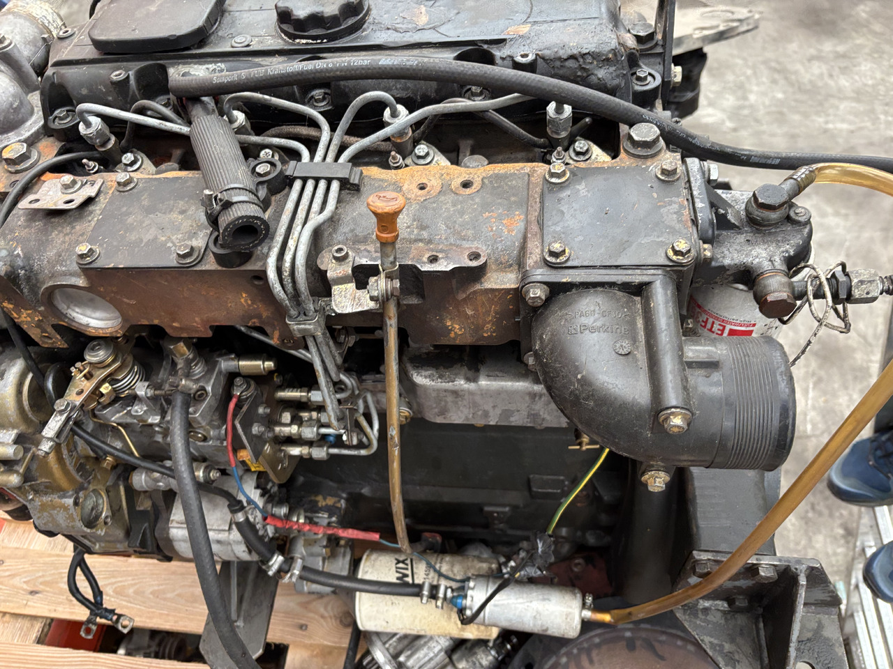 PERKINS 1104.40 JCB ZX RE38103 U321308N Silnik 2158/2000 CZĘŚCI - Κινητήρας για Κατασκευή μηχανήματα: φωτογραφία 1 PERKINS 1104.40 JCB ZX RE38103 U321308N Silnik 2158/2000 CZĘŚCI - Κινητήρας για Κατασκευή μηχανήματα: φωτογραφία 1