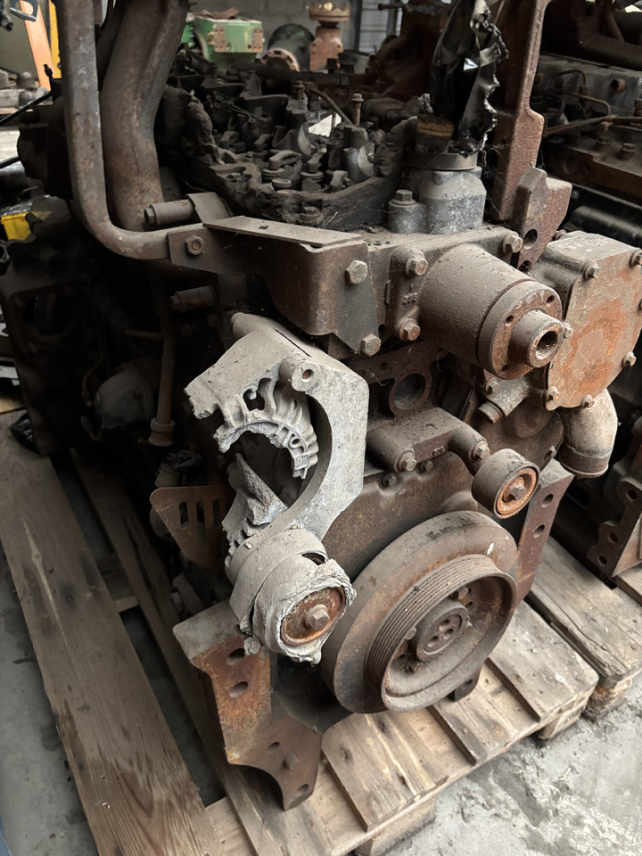 Κινητήρας και ανταλλακτικά για Κατασκευή μηχανήματα Perkins 3392/2200 Silnik Blok Wał Koło Pasowe CZĘŚCI: φωτογραφία 7 Κινητήρας και ανταλλακτικά για Κατασκευή μηχανήματα Perkins 3392/2200 Silnik Blok Wał Koło Pasowe CZĘŚCI: φωτογραφία 7