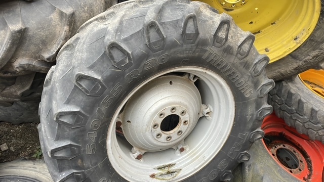 Same Rubin Lamborgini koła felgi 540/65R30 - Ζάντα για Γεωργικά μηχανήματα: φωτογραφία 4 Same Rubin Lamborgini koła felgi 540/65R30 - Ζάντα για Γεωργικά μηχανήματα: φωτογραφία 4