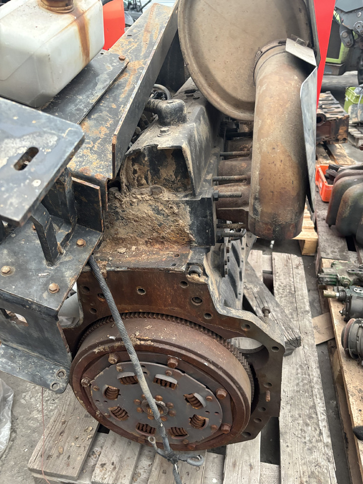 Sisu Diesel 74 234 ETA 181 5SIDL07.4G4A Silnik Słupek Blok Kolektor Koło Zamachowe Pokrywa CZĘŚCI - Σφόνδυλος για Γεωργικά μηχανήματα: φωτογραφία 5 Sisu Diesel 74 234 ETA 181 5SIDL07.4G4A Silnik Słupek Blok Kolektor Koło Zamachowe Pokrywa CZĘŚCI - Σφόνδυλος για Γεωργικά μηχανήματα: φωτογραφία 5