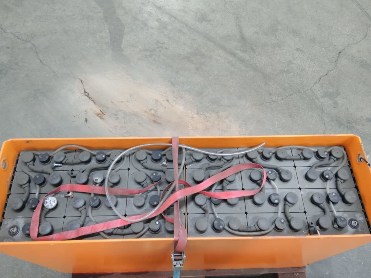 AVB 48V 360Ah - Συσσωρευτής για Ανυψωτικό μηχάνημα: φωτογραφία 4 AVB 48V 360Ah - Συσσωρευτής για Ανυψωτικό μηχάνημα: φωτογραφία 4