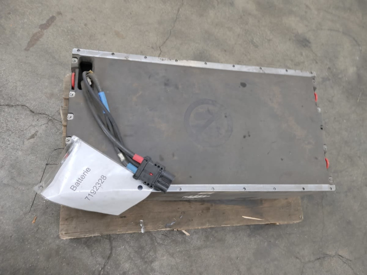 Battery BMZ 48V 268Ah/LiIon - Συσσωρευτής για Ανυψωτικό μηχάνημα: φωτογραφία 4 Battery BMZ 48V 268Ah/LiIon - Συσσωρευτής για Ανυψωτικό μηχάνημα: φωτογραφία 4