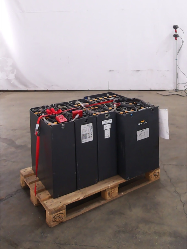 Battery Package - 4 Pcs. - Συσσωρευτής για Ανυψωτικό μηχάνημα: φωτογραφία 1 Battery Package - 4 Pcs. - Συσσωρευτής για Ανυψωτικό μηχάνημα: φωτογραφία 1