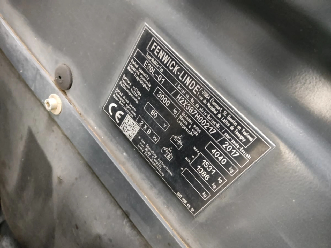 Linde E30L-01 - Ηλεκτροκίνητο περονοφόρο: φωτογραφία 5 Linde E30L-01 - Ηλεκτροκίνητο περονοφόρο: φωτογραφία 5