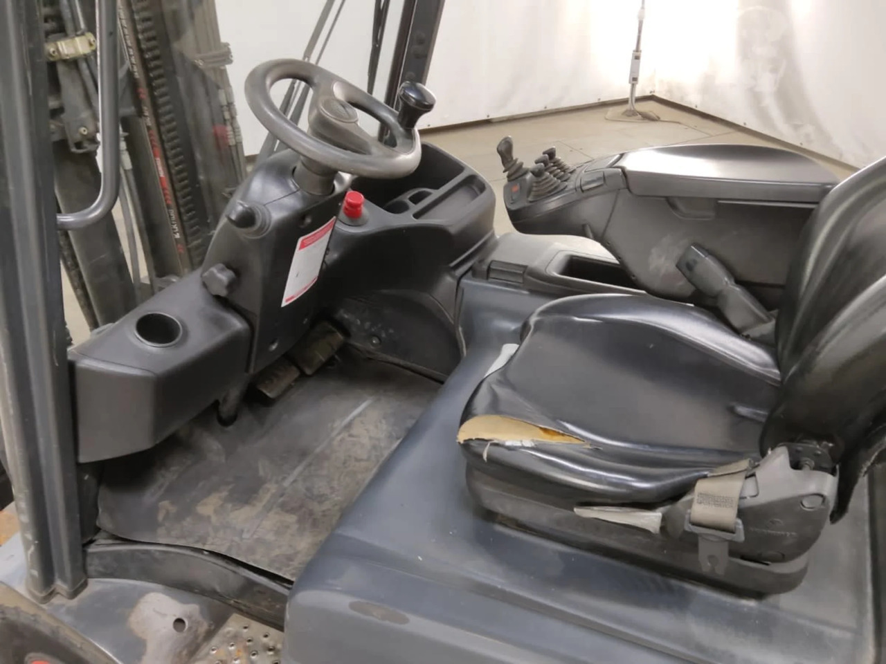 Linde E30L-01 - Ηλεκτροκίνητο περονοφόρο: φωτογραφία 3 Linde E30L-01 - Ηλεκτροκίνητο περονοφόρο: φωτογραφία 3